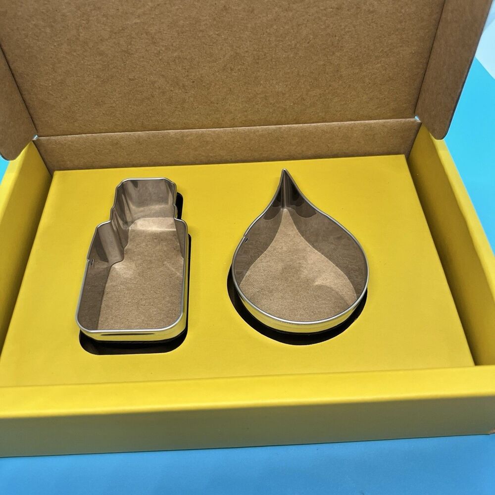 BRAND NEW doTERRA Essential Oil Cookie Cutters  bottle drop science rain